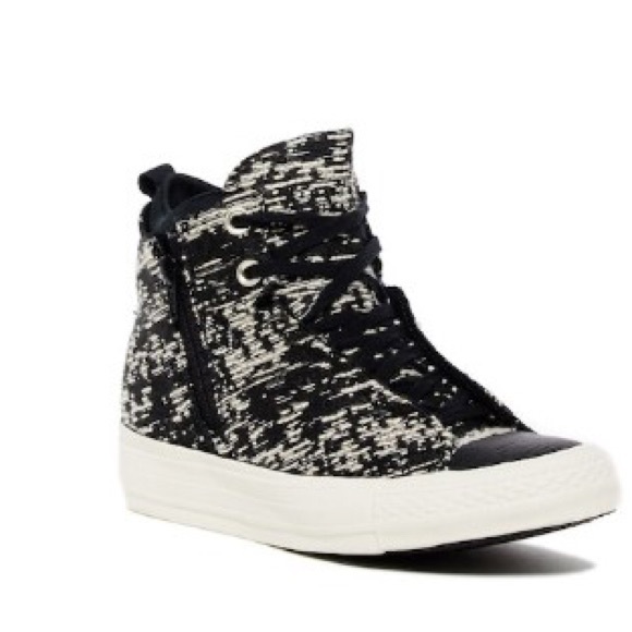 Converse Shoes - NIB Chuck Taylor All-Star Selene Winter Knit HTs